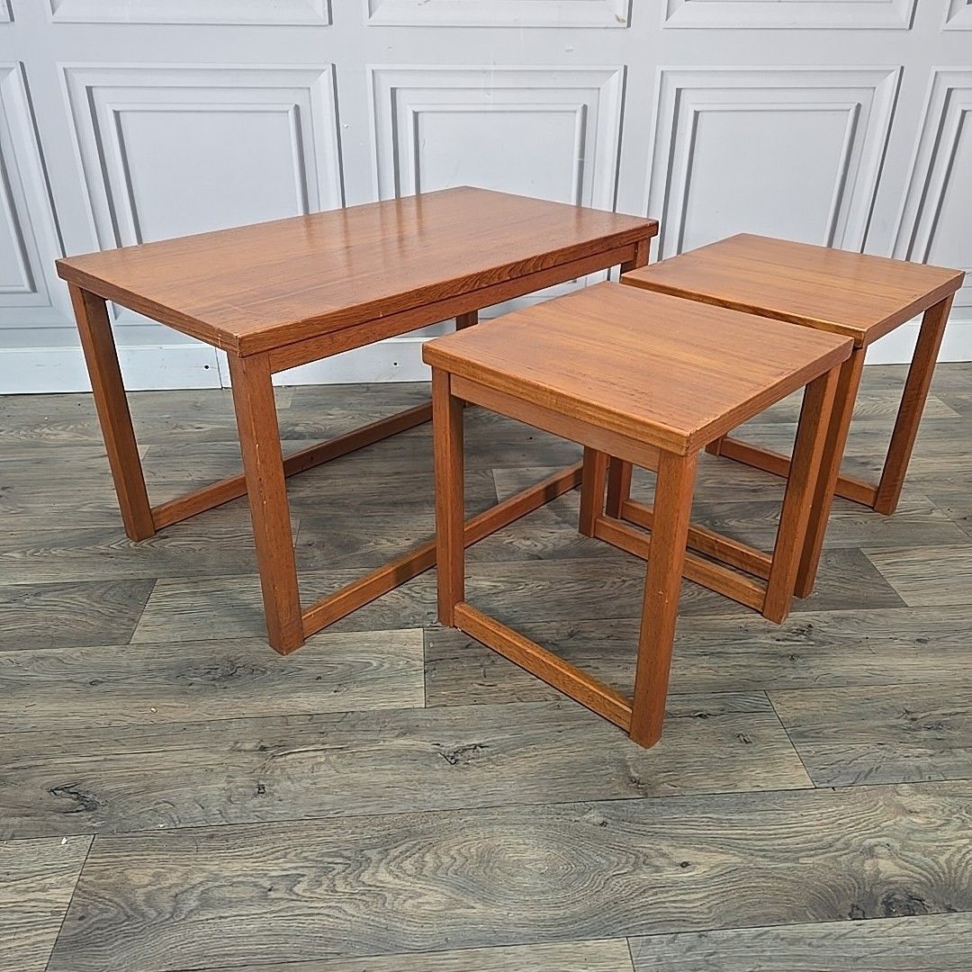 photo vinterior Retro Nest Of Tables Vintage Mid Century Modern Teak – Coffee Side Danish Mcm