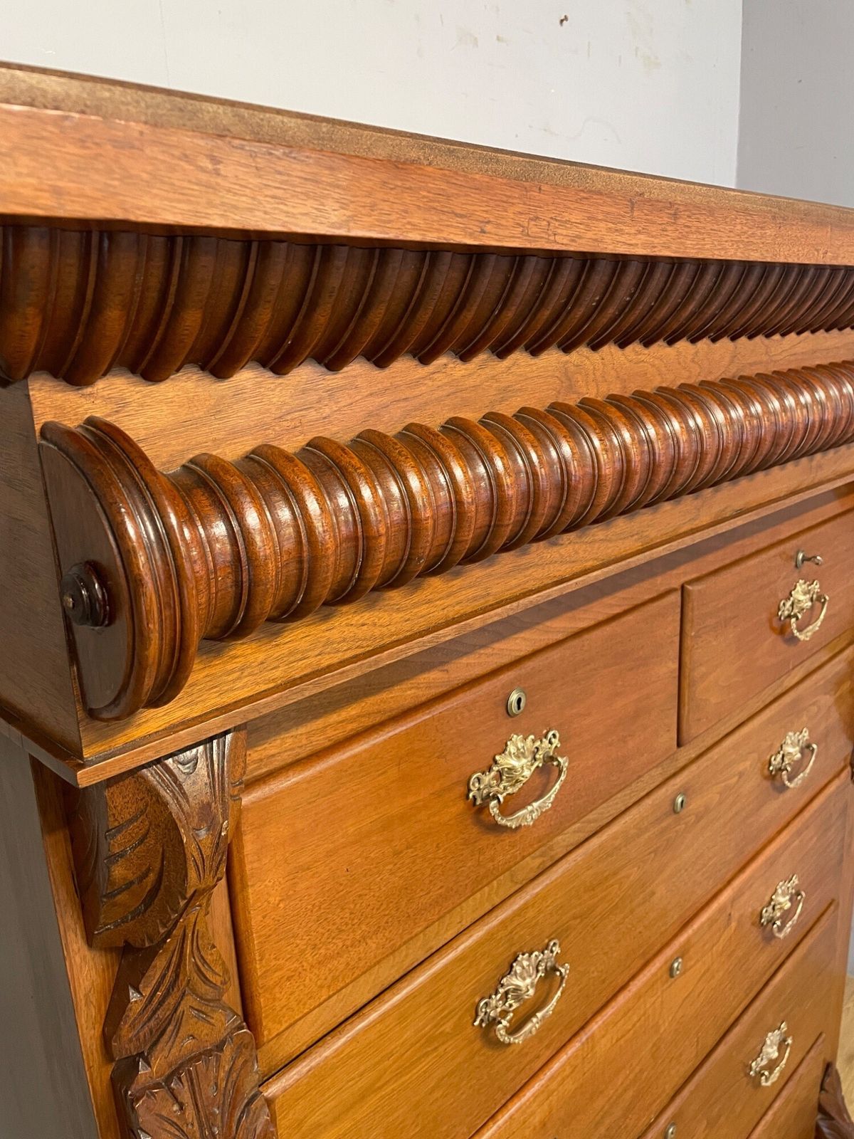 C19th Superb Quality Rare Country House Walnut Scottish Chest Of Drawers photo 695.0