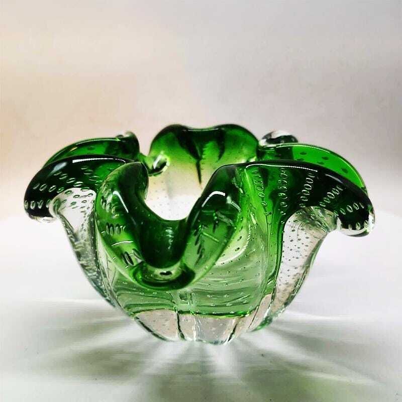 Grote asbak of vide-poche in Murano-glas met luchtbel, ca. jaren 1950. Gemaakt in Italië. photo Woonaccessoires
