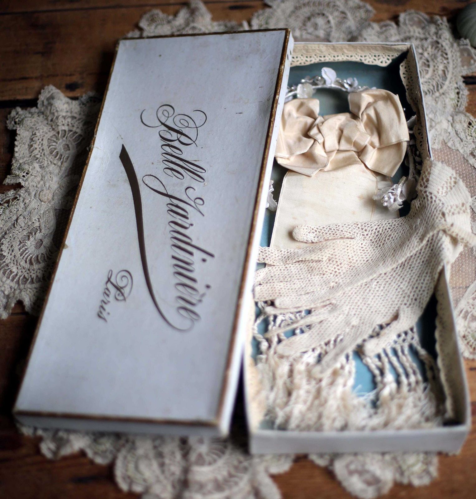 Antique First Holy Communion Set From Belle Jardiniere Paris Box French Advertising photo buy