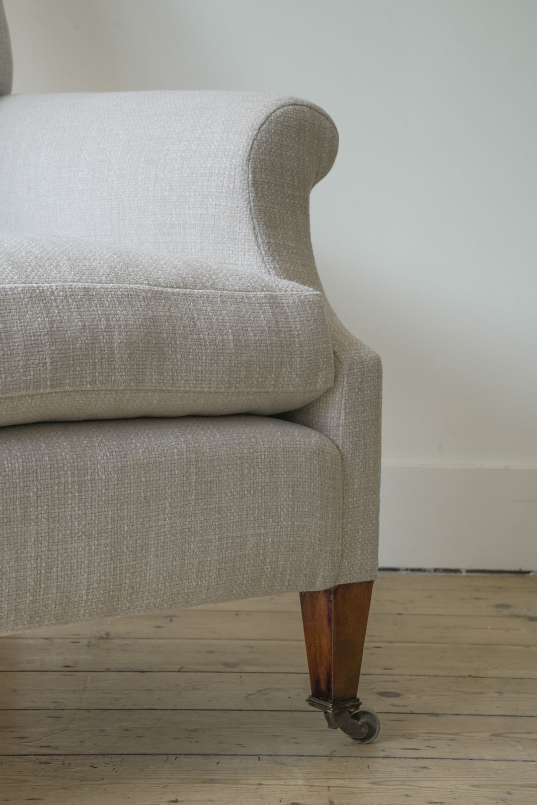 English Armchair photo 4950.0