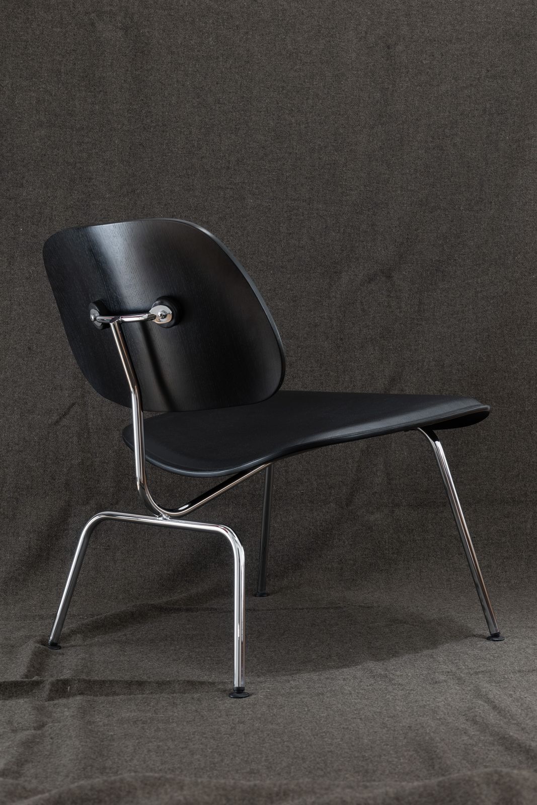 Vitra Eames Lcm Lounge Chair In Black Ash & Black Leather photo Furniture