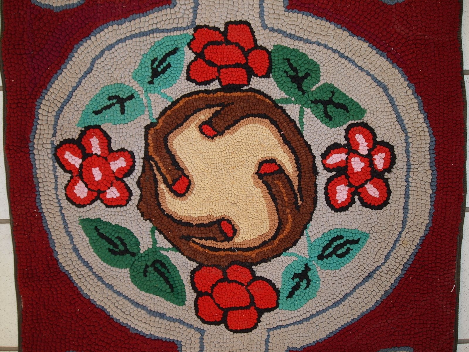 Tapis à points noués américain d'époque en laine, fait main, années 1930 - 67 × 135 cm photo 380.0