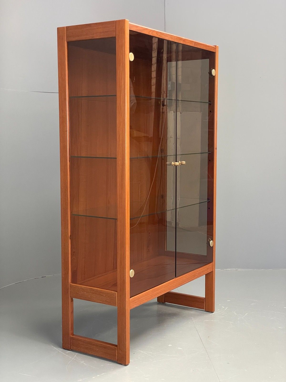 Vintage 1960s Shelving Unit Glazed Solid Teak Turnidge Of London Eb12207 photo for sale