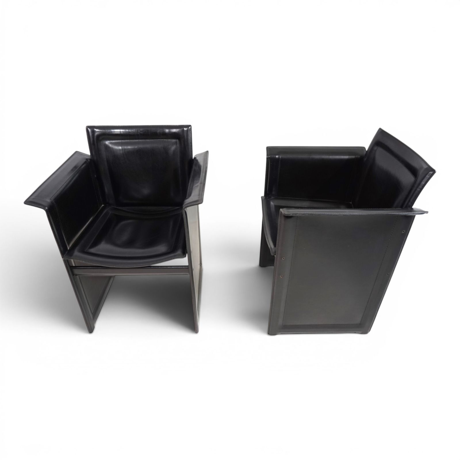 photo vinterior Set van 2 Arrben Solaria fauteuils in zwart leer van Tito Agnoli, 1970