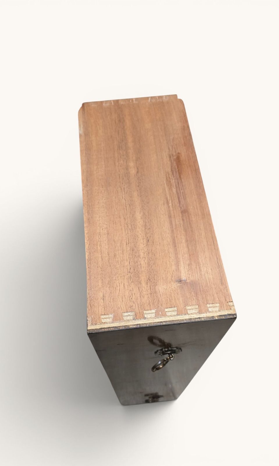 Beithcraft Chest Of Drawers Made In Scotland photo vinterior