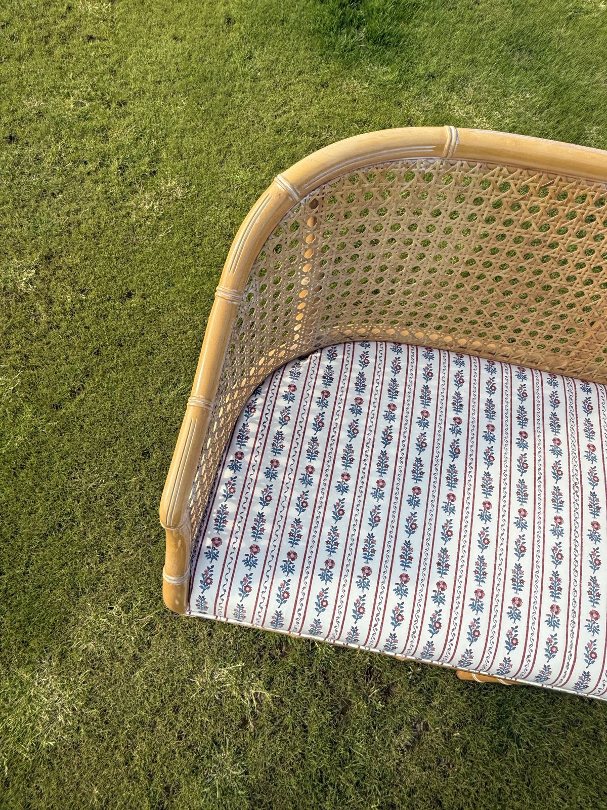Late 20th Century Chinese Chippendale Style Faux Bamboo Loveseat photo furniture