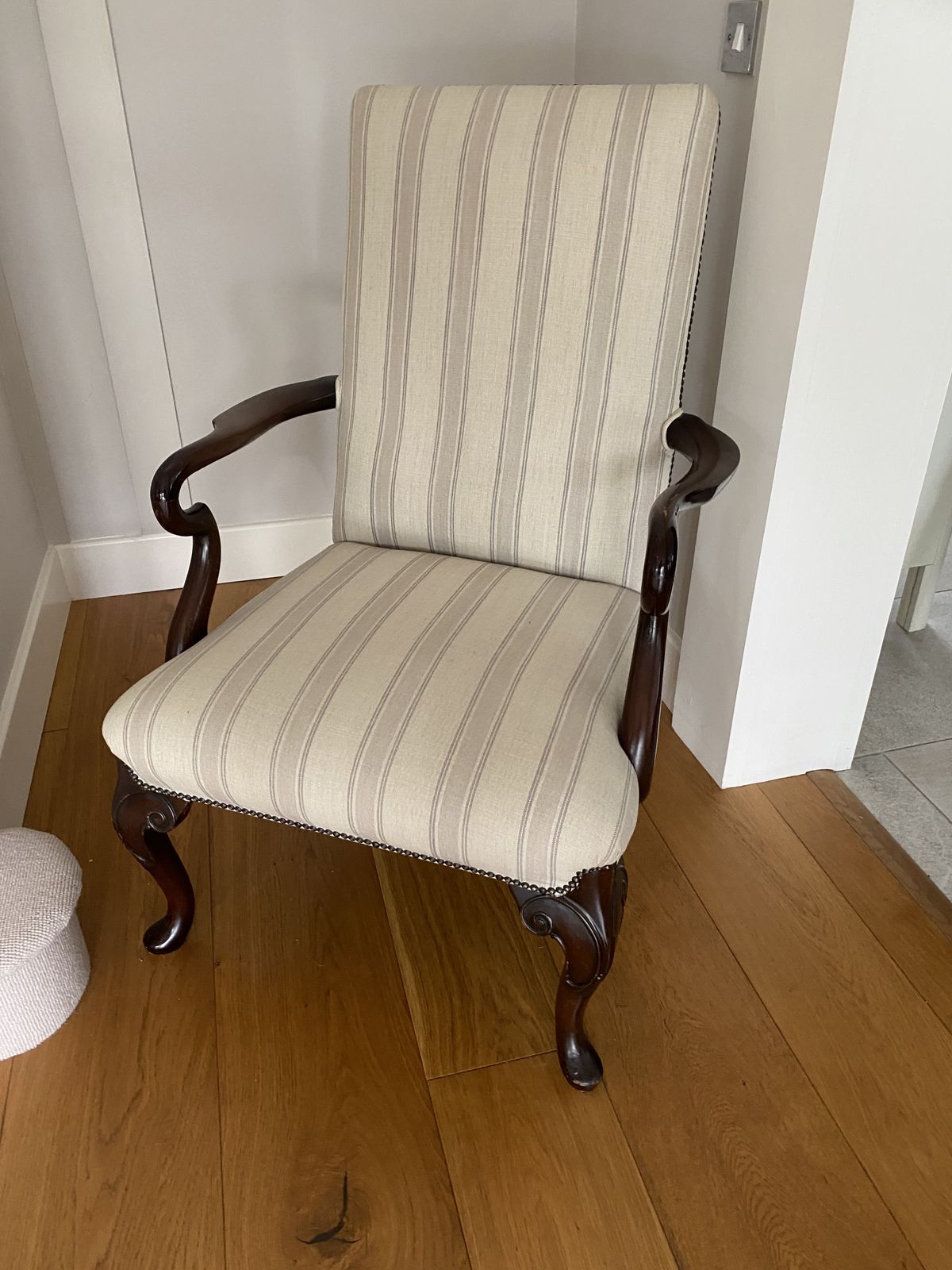 Duresta High Back Armchair Cream Striped Fabric Queen Anne Style Chair