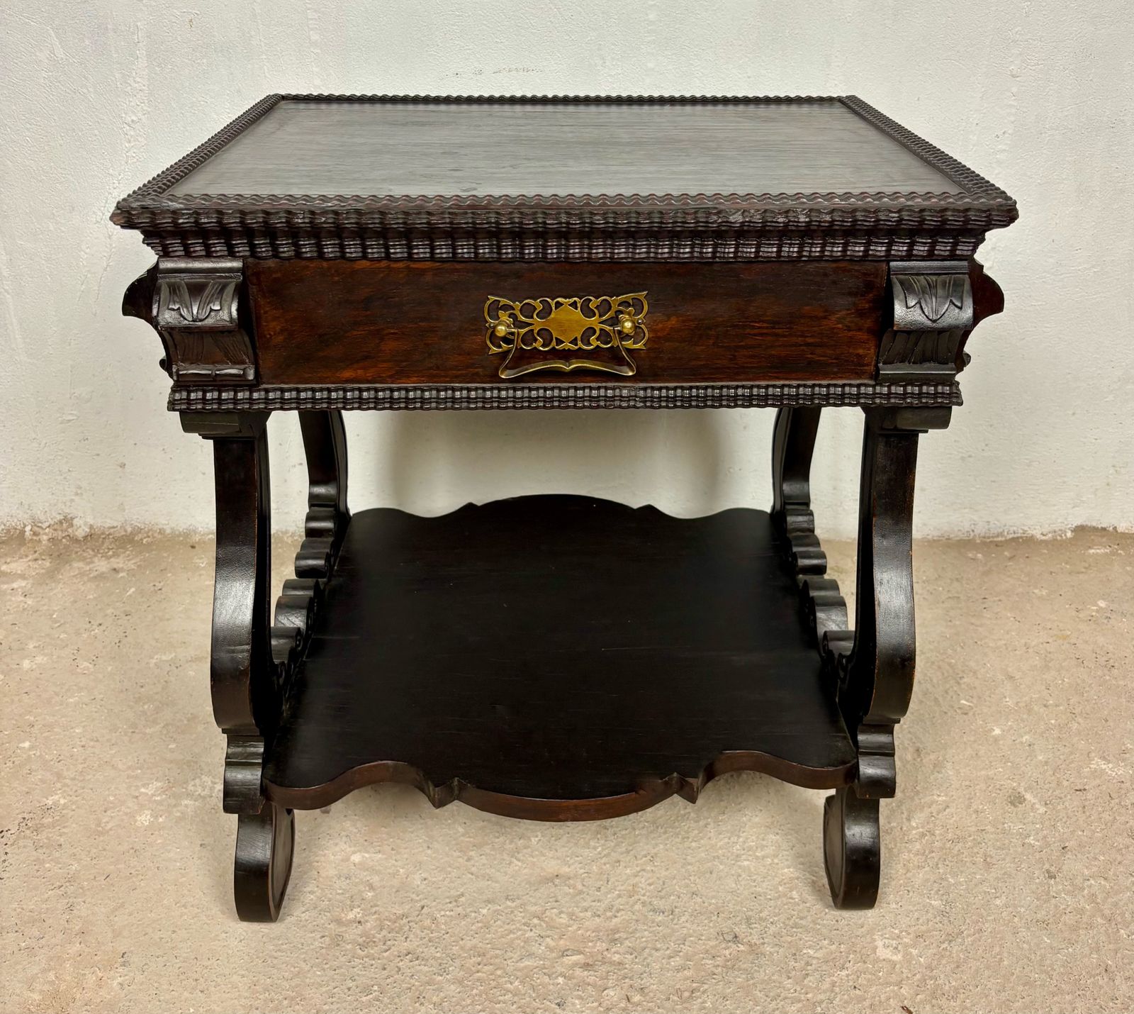 photo buy Mesa Portuguesa