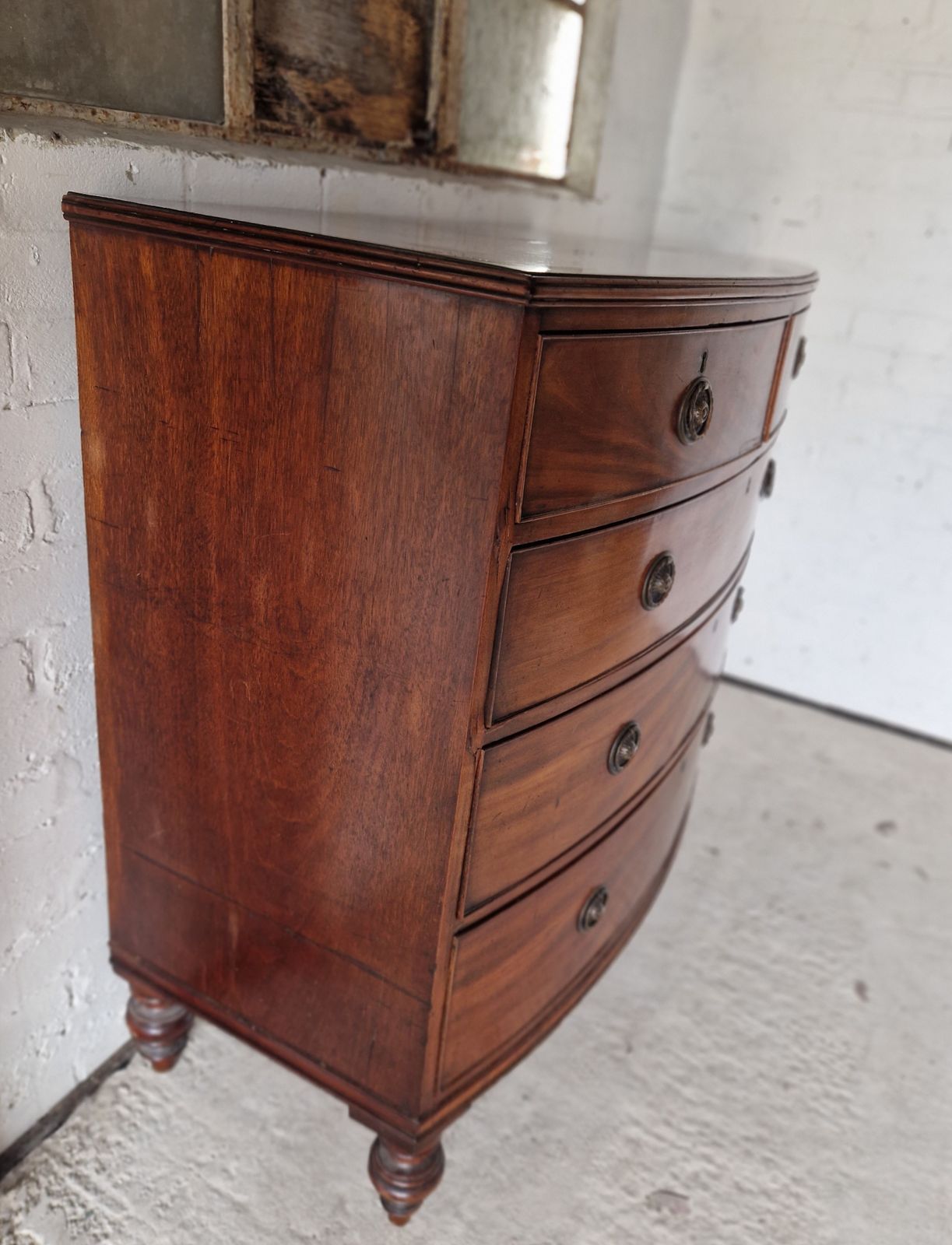 photo furniture Antique Mahogany Chest Of Drawers