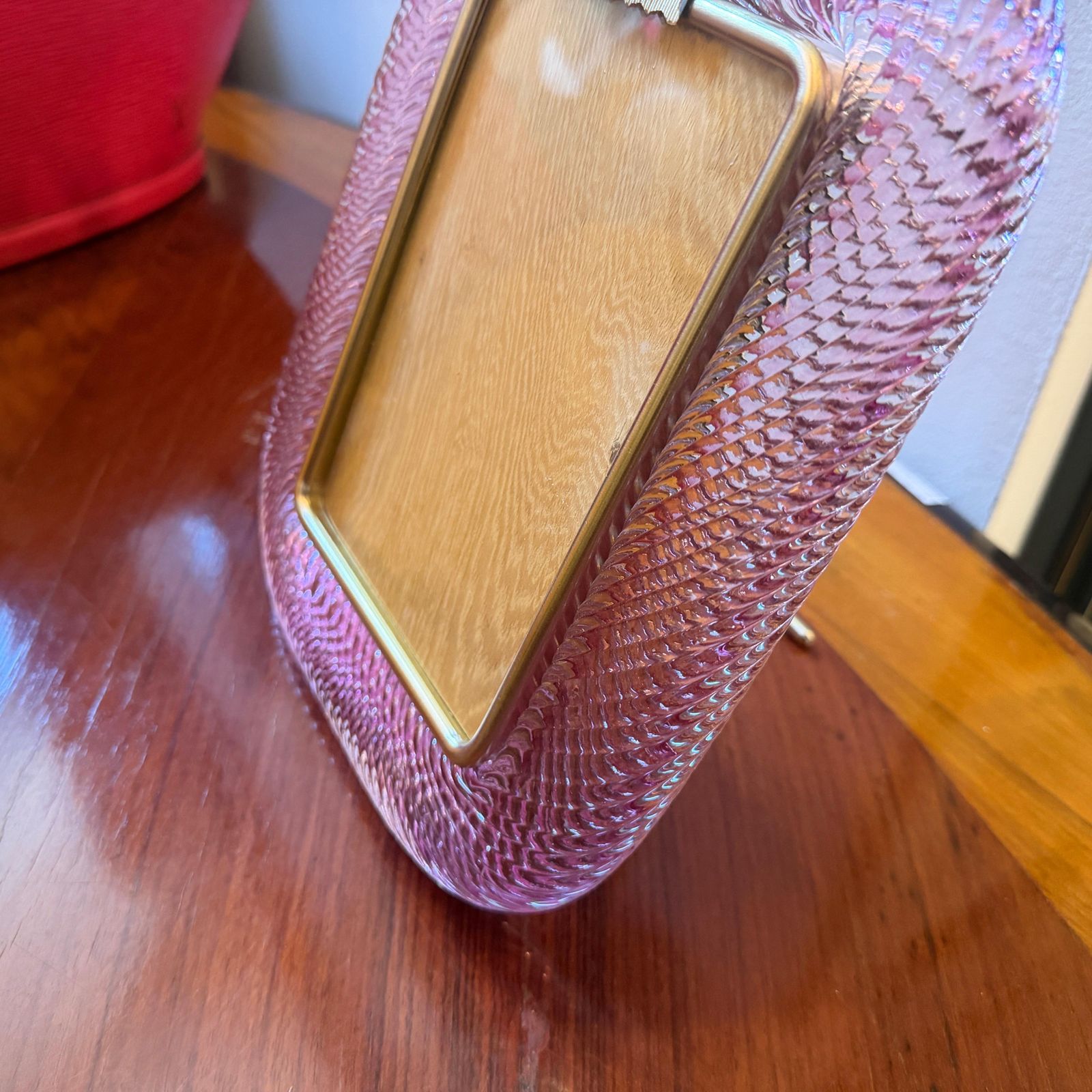 1990s Barovier Style Art Deco Pink Murano Glass And Brass Picture Frame photo vinterior