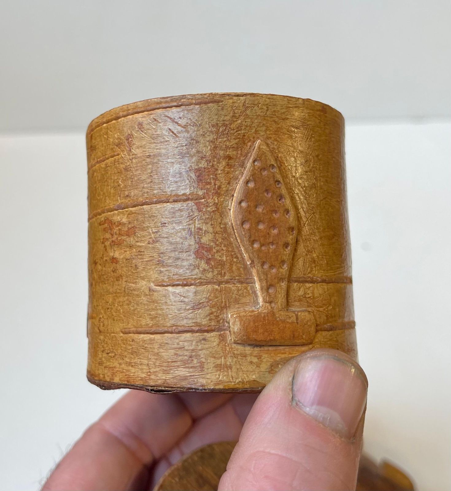 Old Sámi Carved Folk Art Birch Bark Canister & Wooden Boot photo 224.0
