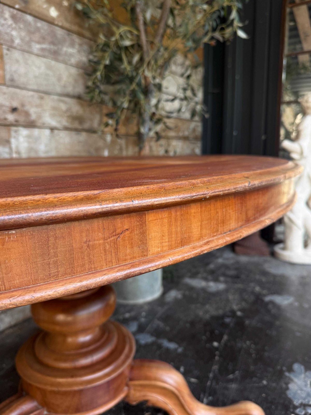 Oval Tilt Top Table, 1940s photo Furniture