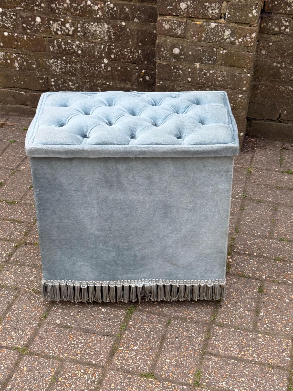 Vintage Blue Velvet Storage Ottoman Stool On Casters – Tufted Bedroom Linen Box / Sewing Stool photo 165.0