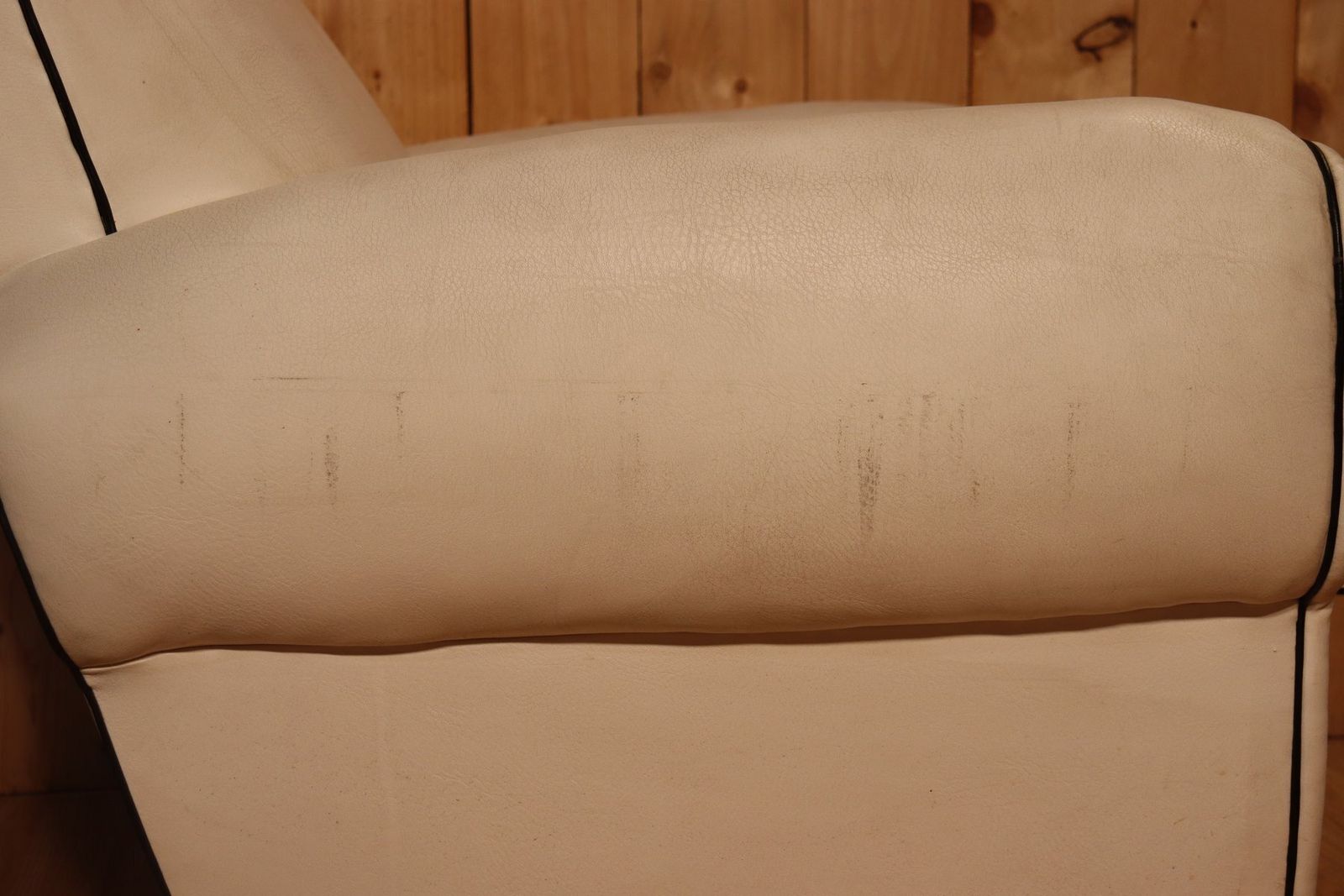 Vintage White Leather Club Chair, 1990 photo buy