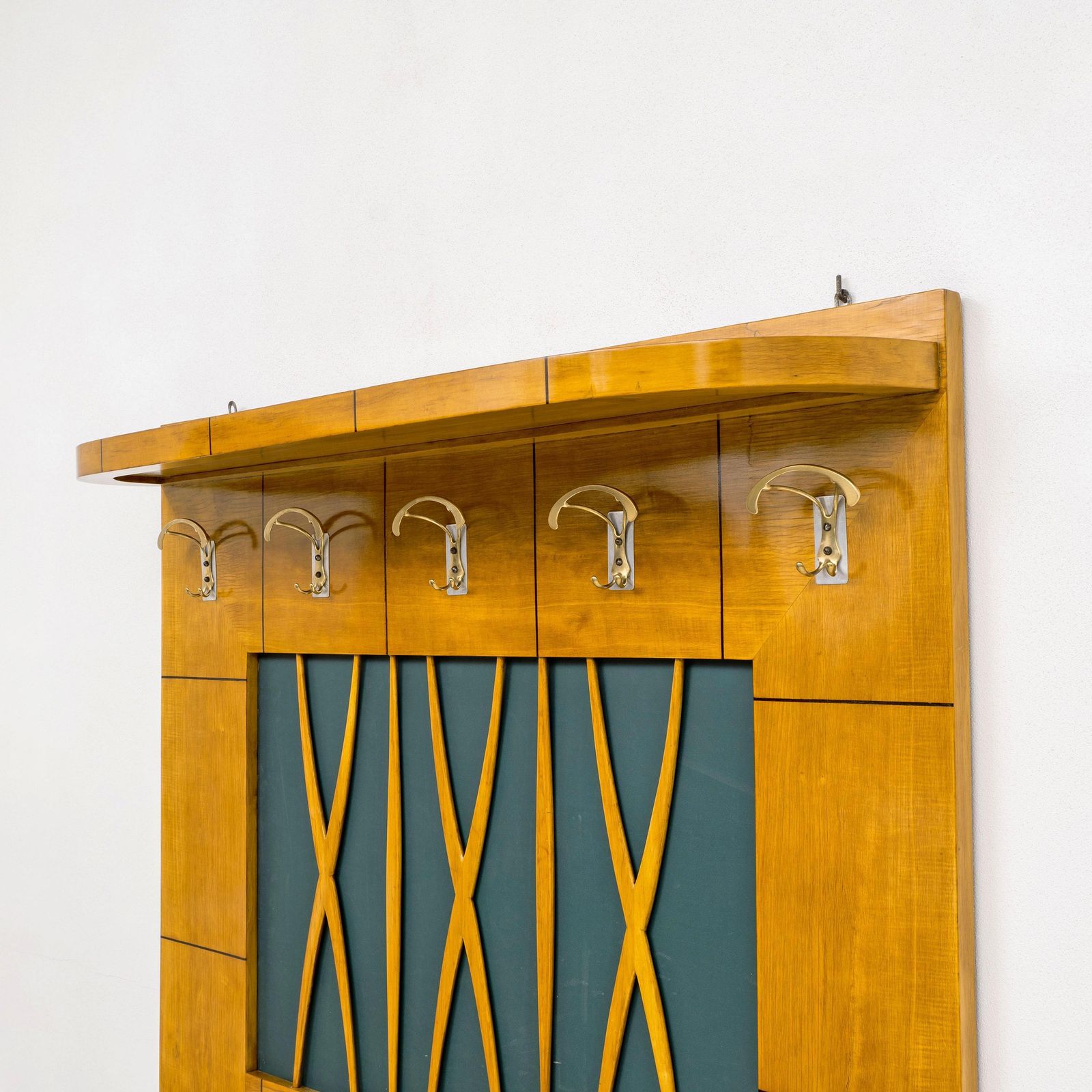 Italian Art Deco Maple Coat Rack In The Style Of Paolo Buffa 1950s photo vinterior