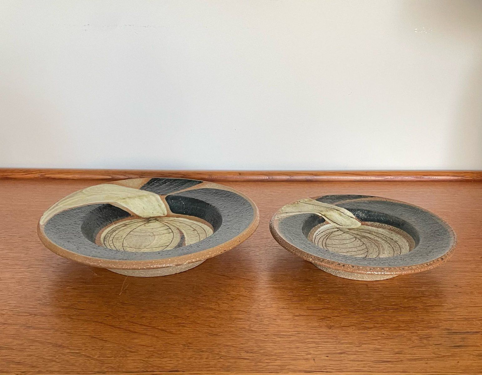 Stoneware Plates By Noomi Backhausen For Soholm Stentoj, 1970s, Set Of 2 photo 173.0