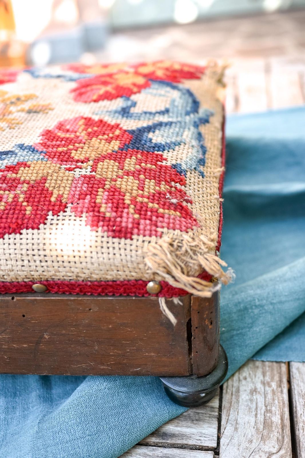 Antique Victorian Needlepoint Footstool | English Style | Floral Cross Stitch | Dark Wood | Ball Feet | 48x34x11cm photo furniture