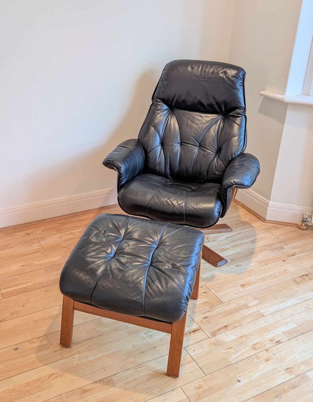 Göte Möbler Swivel Recliner & Ottoman – Swedish Mid Century Modern