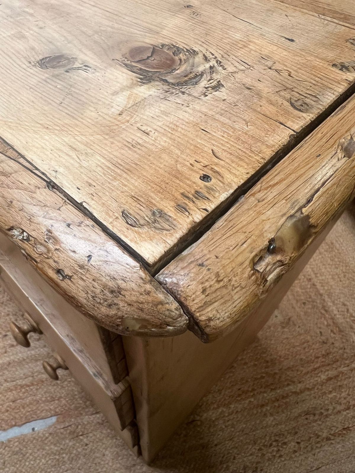 photo furniture Large Victorian Pine Chest Of Drwers