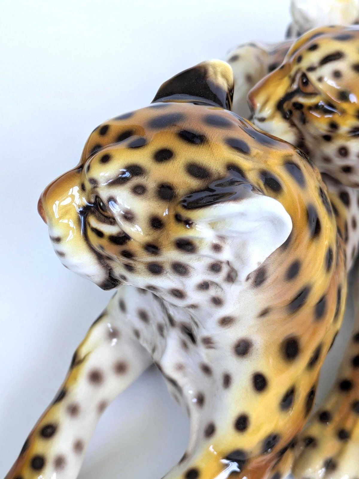 Large Italian Porcelain Leopard Pair Sculpture Mcm Hollywood Regency Ronzan Style photo vintage