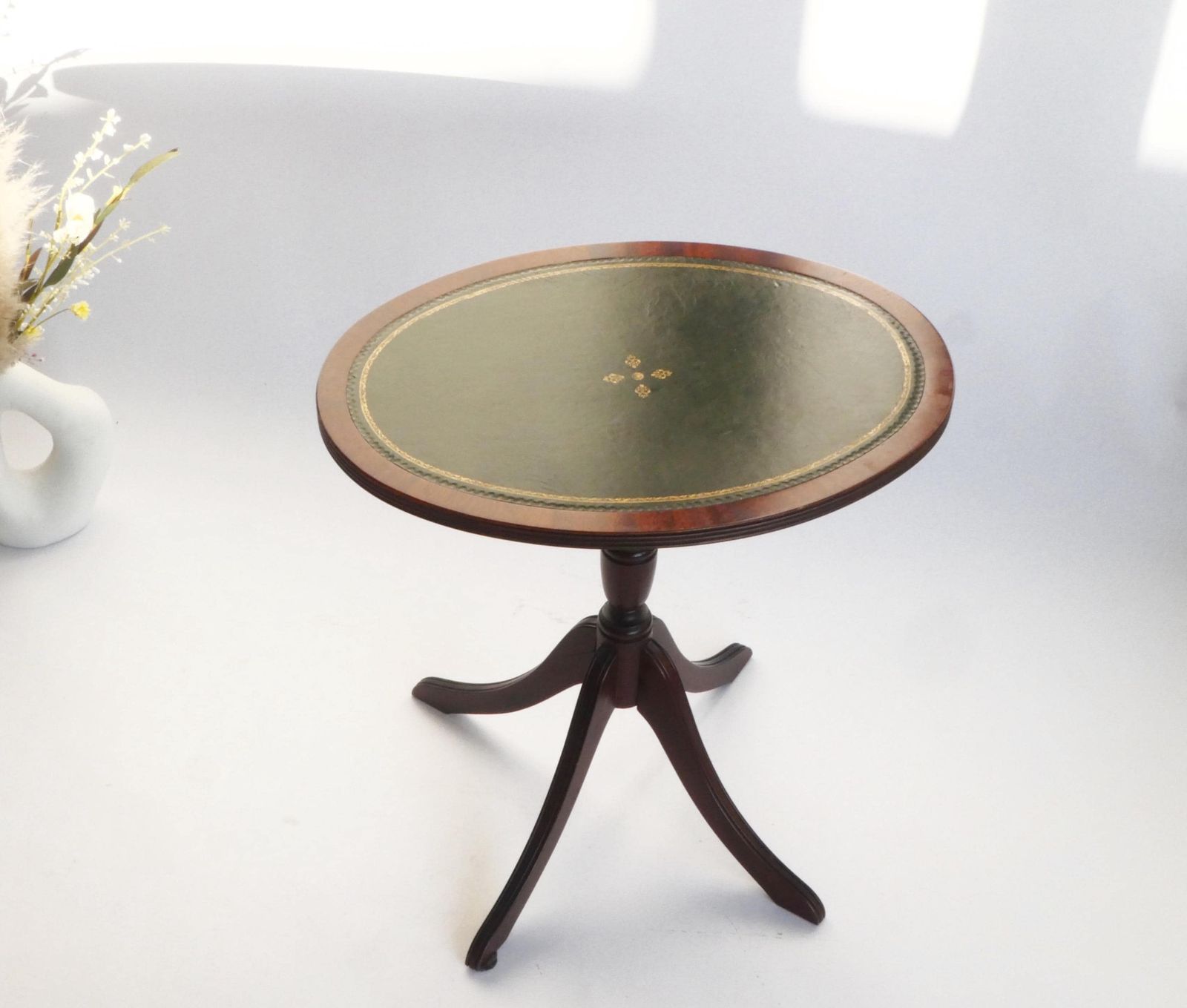 Antique Victorian Oval Coffee Table With Green Leather Top, English Wooden Side Table