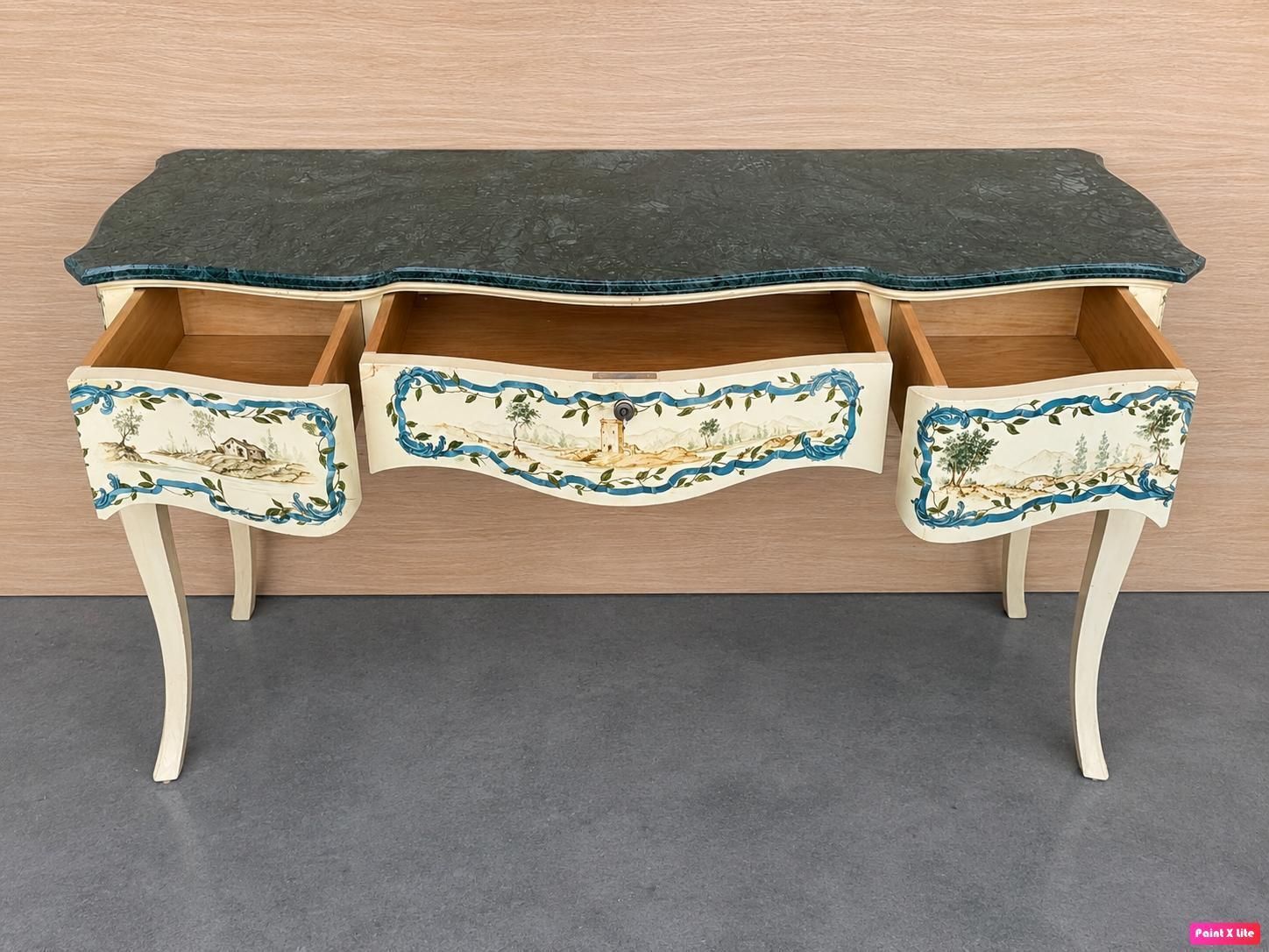 photo furniture Console de style provincial français peinte à la main, plateau en marbre vert et tiroirs