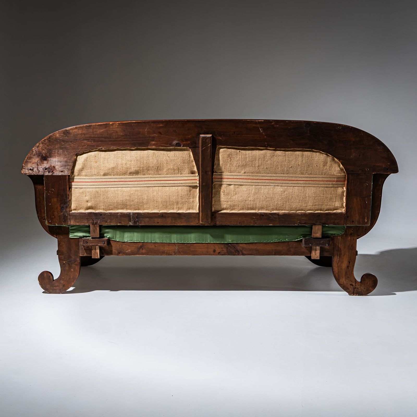 5630.0 Biedermeier-sofa in mahonie, Noord-Duitsland, ca. 1830 photo
