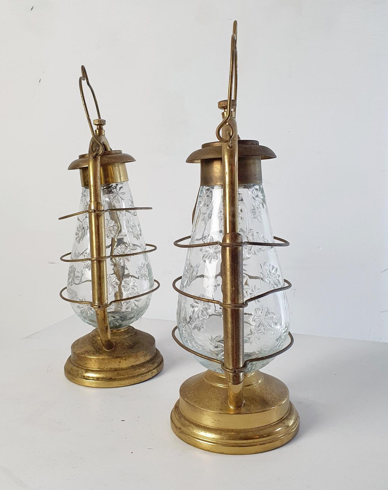 Mid Century Modern Italian Hurricane Lanterns, Brass & Glass, 1950s photo vinterior