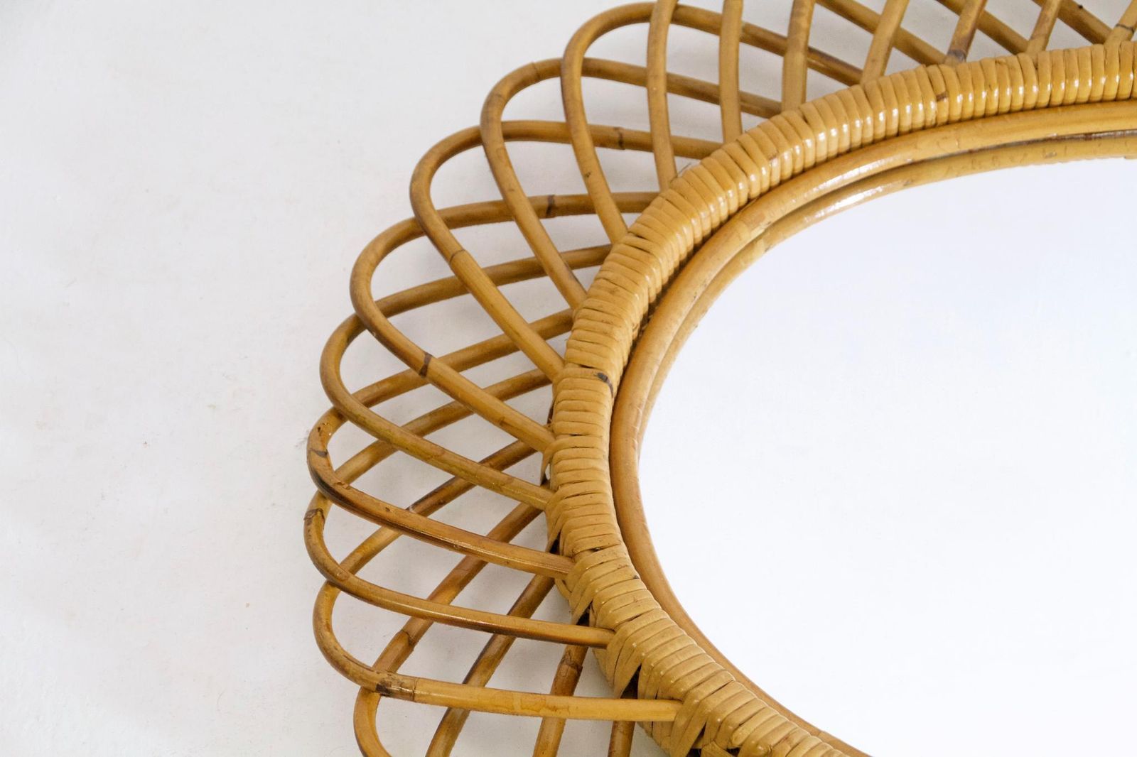 Midcentury Rattan Wall Mirror In Franco Albini Style, Italy, 1960 photo vintage