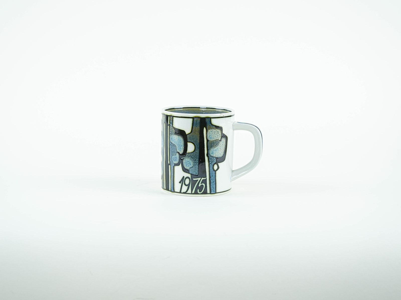 Keramische mok, Deens design, 1975, ontwerper: Bodil Buch, fabrikant: Royal Copenhagen photo buy