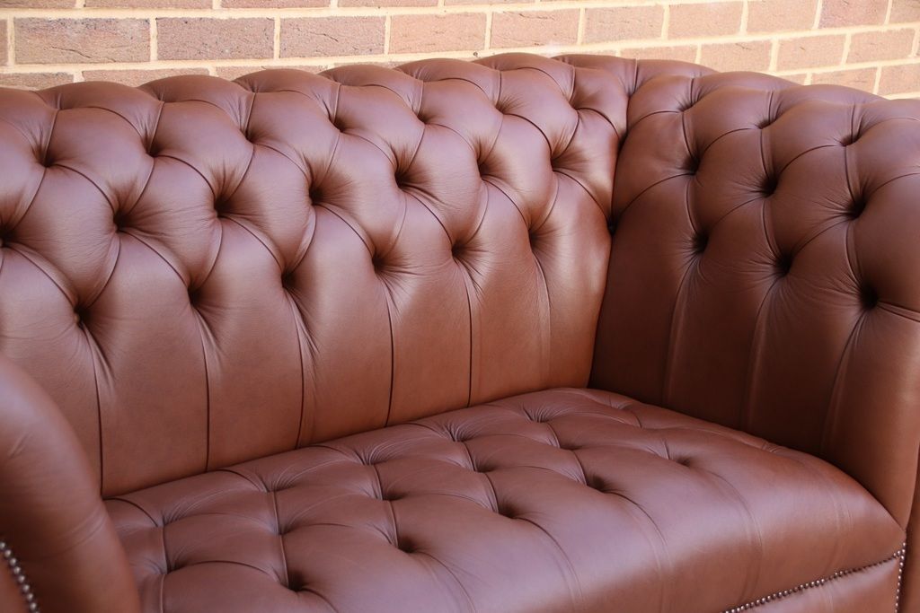 photo for sale Saxon Highgrove Chesterfield Sofa
