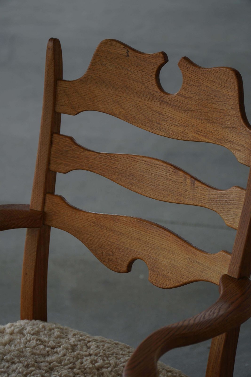 Pair Of Razorblade Armchairs By Henning Kjærnulf, Oak & Lambswool, 1960 photo vintage