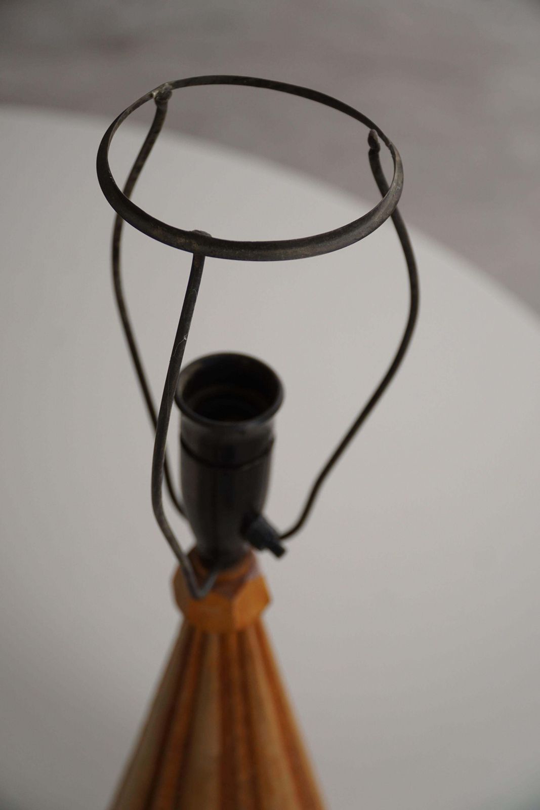 photo furniture Scandinavian Modern, Sculptural Hand Carved Wooden Table Lamp, Denmark, 1970s