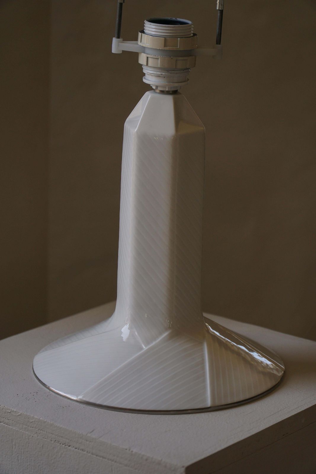 photo vintage Danish Modern, Royal Copenhagen “Luciana” Porcelain Table Lamp, Denmark, 1980s