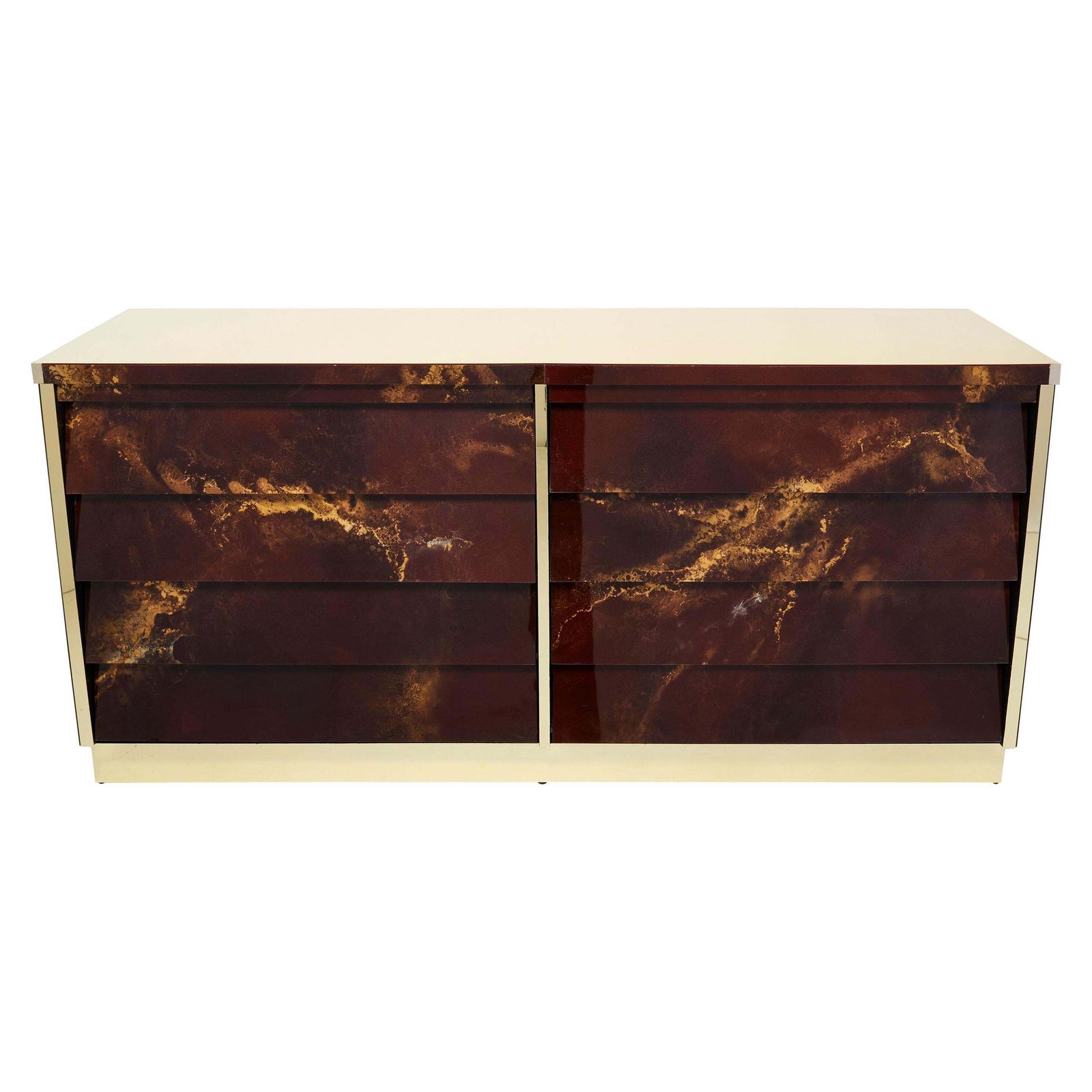 Buffet commode Maison Jansen en laque dorée et laiton, années 1970