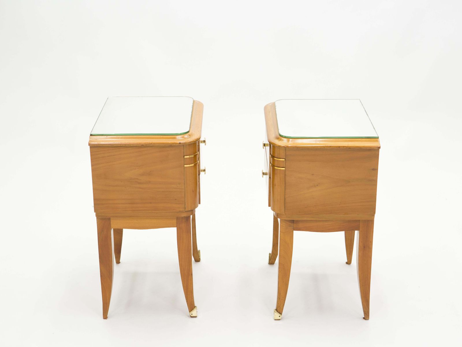 Tables de chevet françaises en sycomore et laiton, 2 tiroirs, par Jean Pascaud, années 1940 photo 5898.0