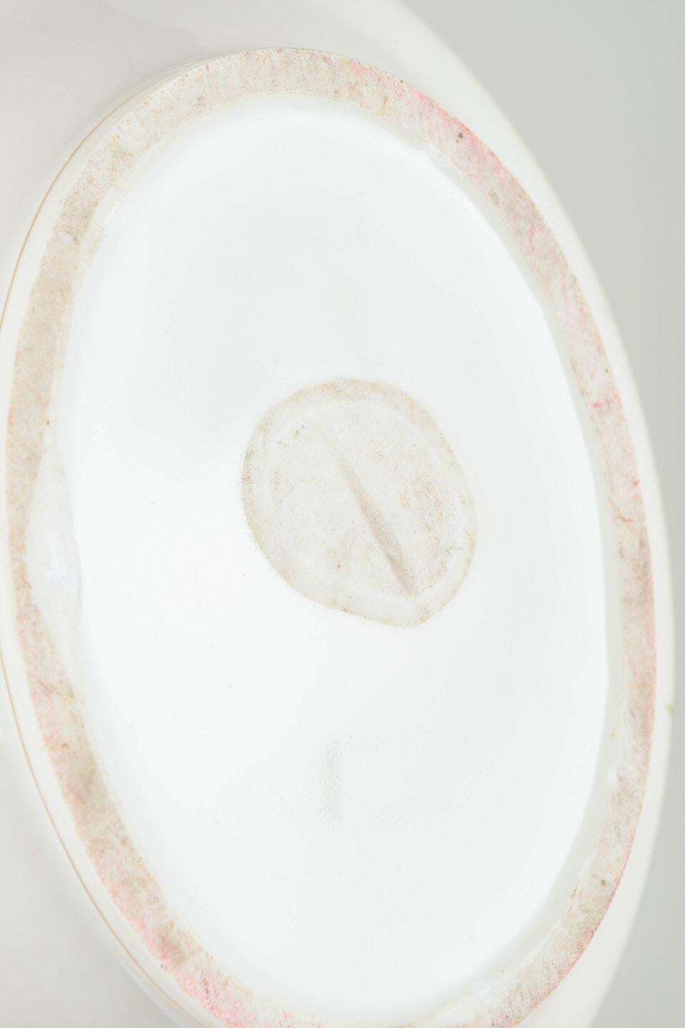Meissen. Large Porcelain Tureen With Floral Decoration. Saxon Flower Pattern. photo Home Decor