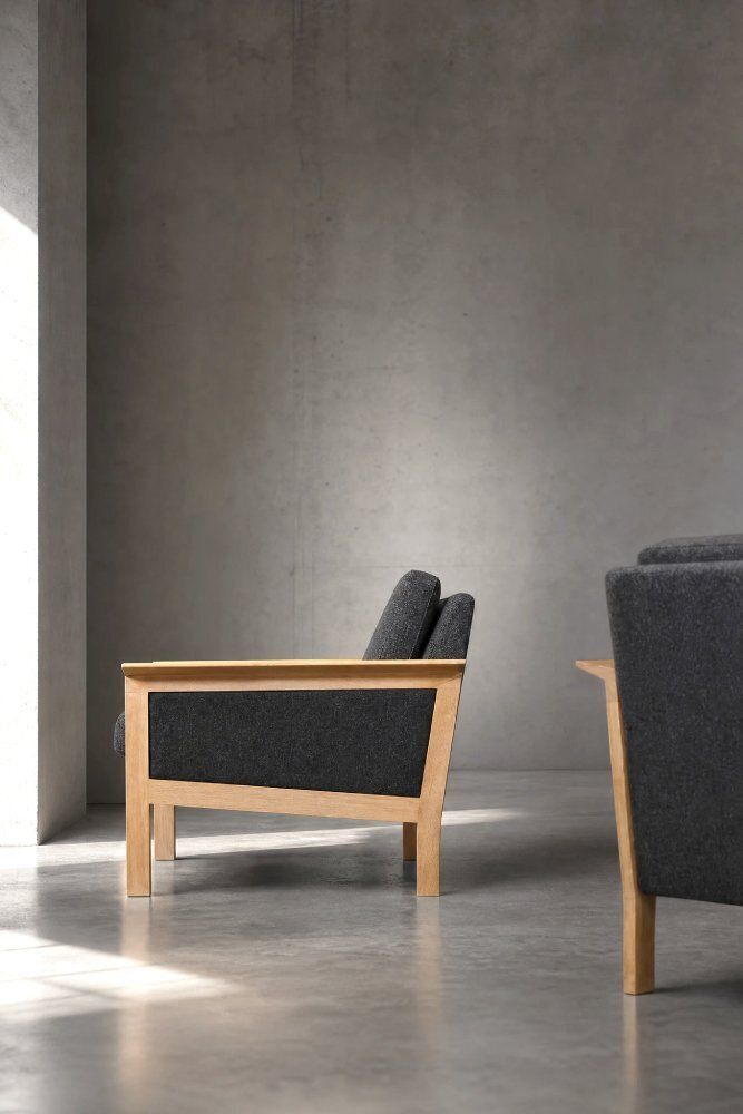 Mid-Century Deens Modern eiken en vilt lounge fauteuils, jaren 1960, set van 2 photo Meubels