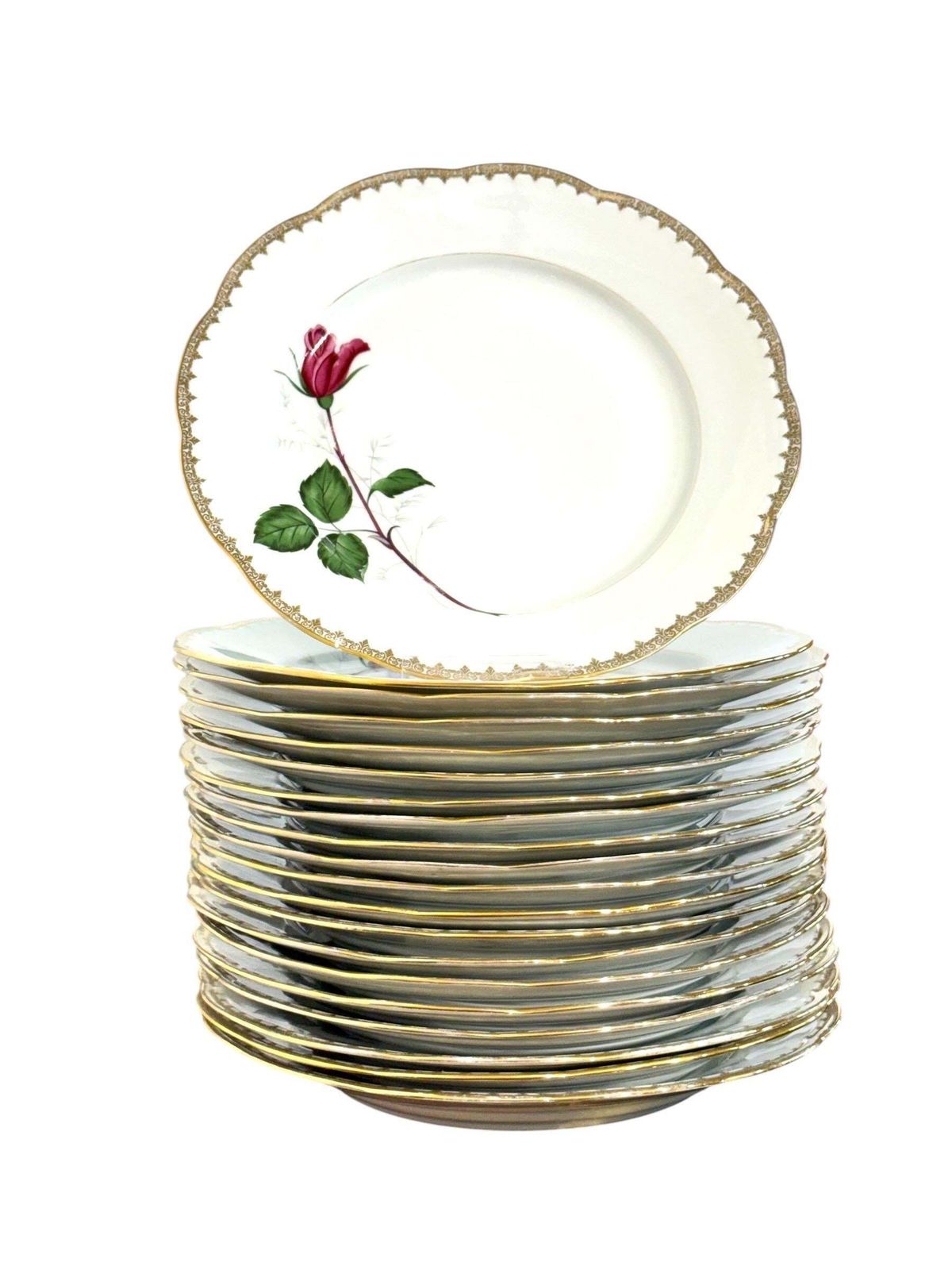 French Porcelain Dinner Service With Rose Motif, 45 Pieces photo 1381.0