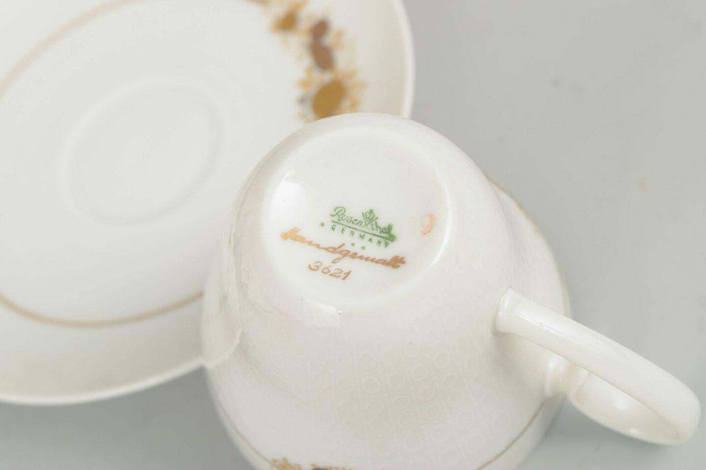 Bjørn Wiinblad voor Rosenthal. Vier koffiekopjes met schoteltjes. Romanze-serie. photo Woonaccessoires