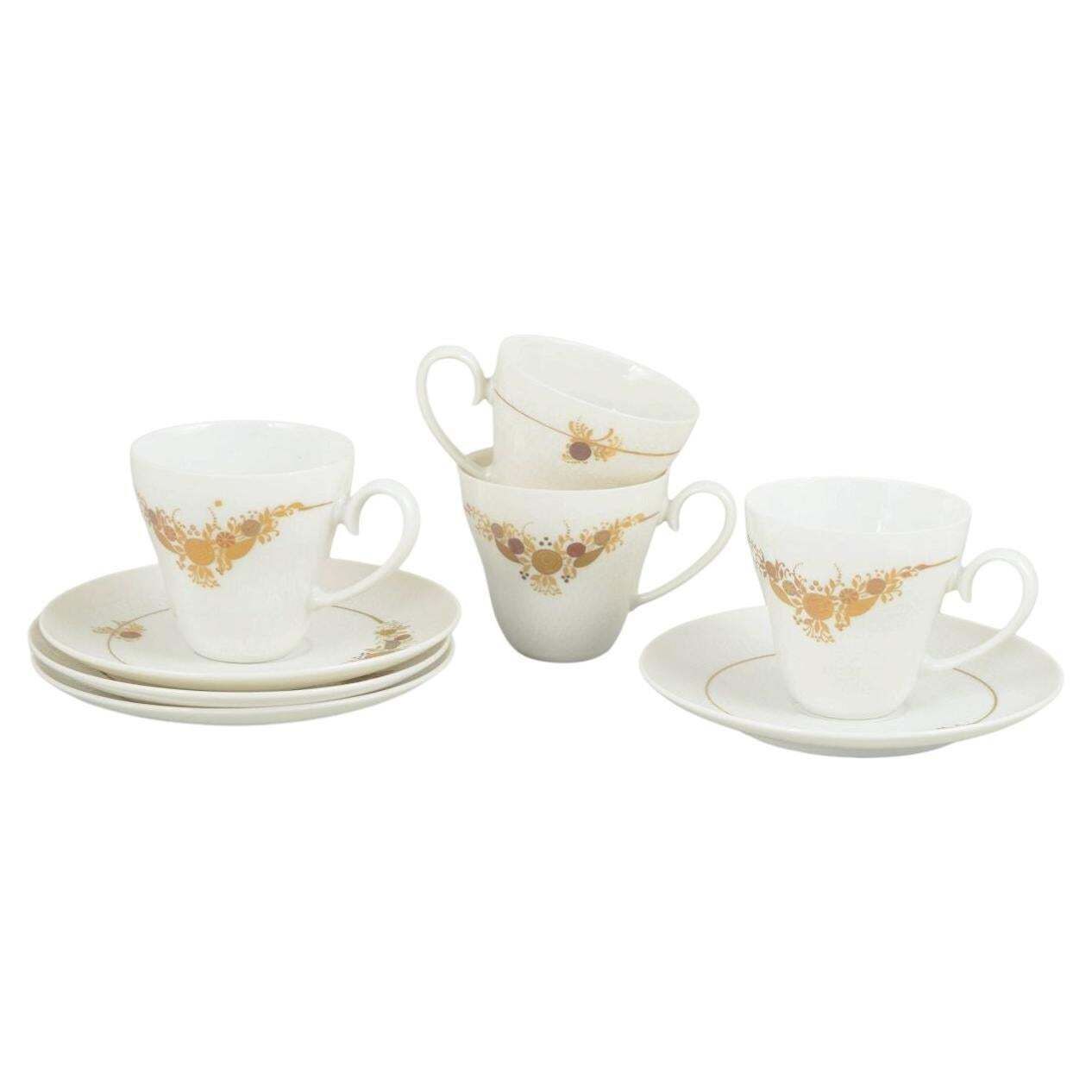 Quatre tasses à café avec soucoupes Bjørn Wiinblad pour Rosenthal, série Romanze.