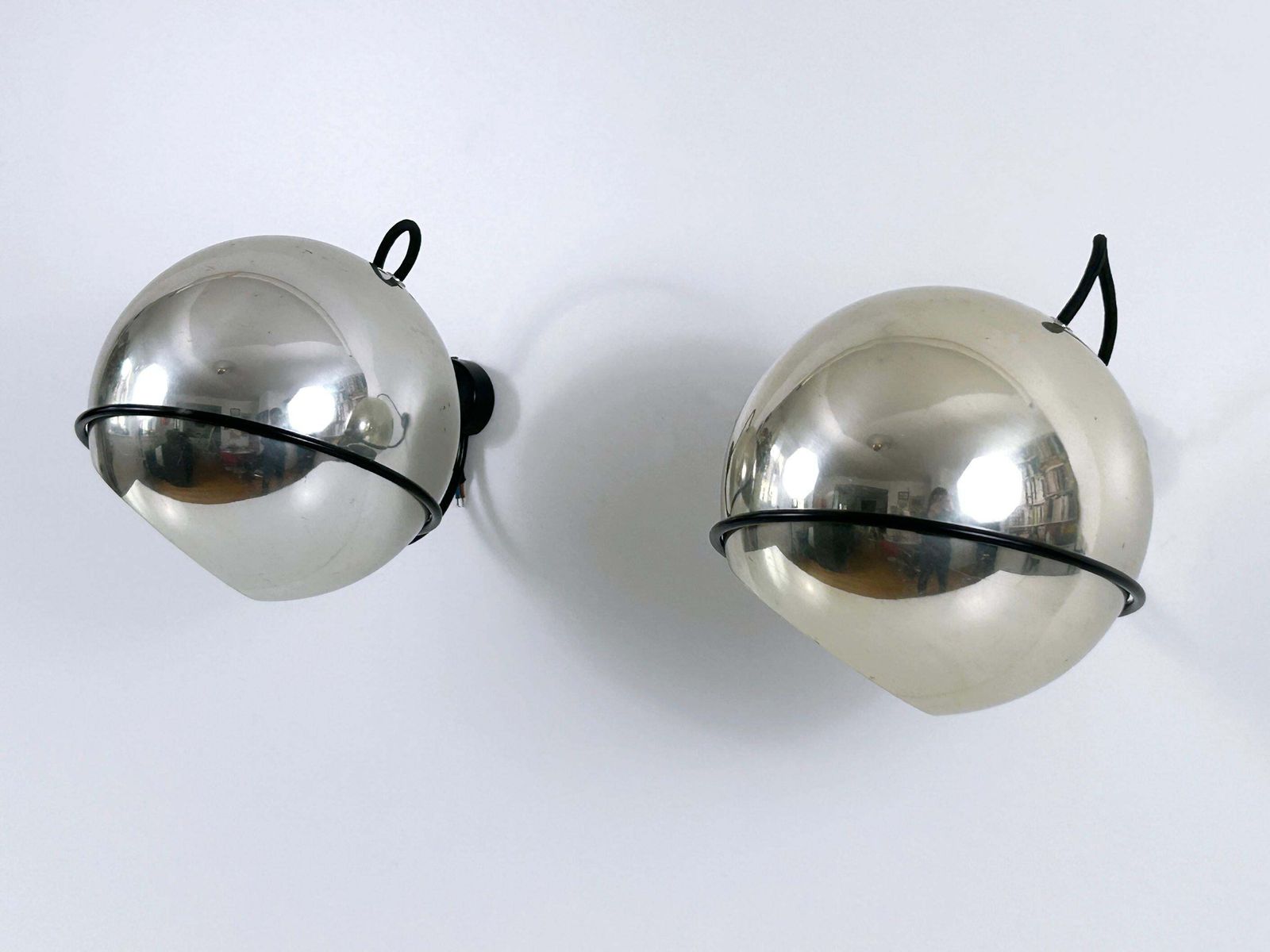 Set Of Two Spherical Sconces Model 232/G By Gino Sarfatti Fo Arteluce Italy 1961 photo Lighting
