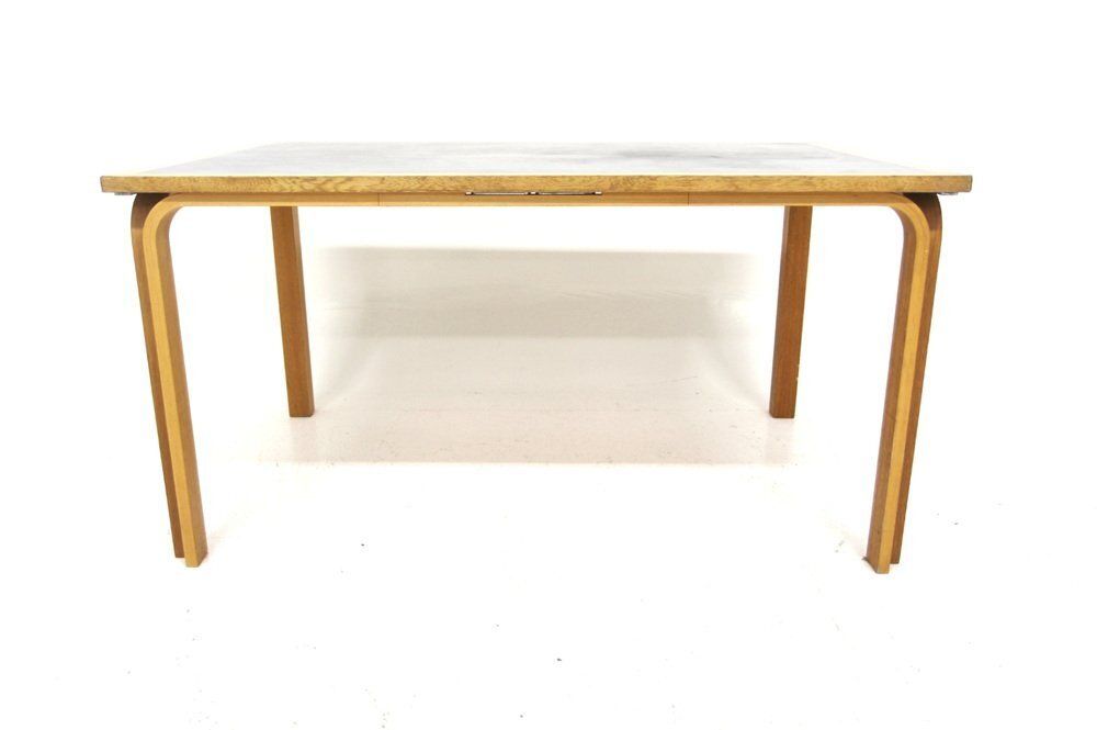 Table à manger scandinave en bois de hêtre par Magnus Olesen, Danemark, 1960 photo furniture