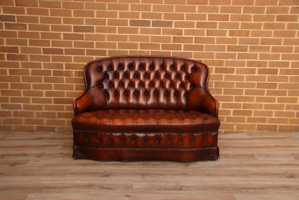 Wade Vintage Chesterfield Sofa