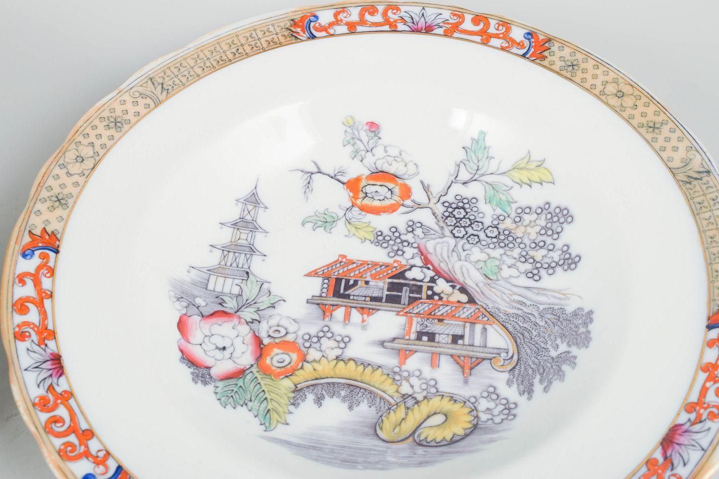 Rörstrand, Zweden. Zes Diepe Borden In Faience. 'Japan' Serie. Begin 20e Eeuw. photo for sale