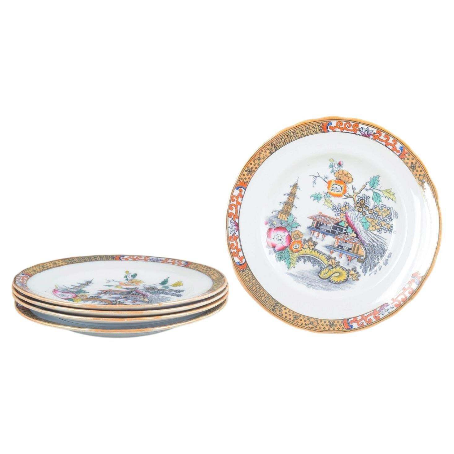 Rörstrand, Zweden. Vijf Dinerborden In Faience. 'Japan' Serie. Begin 20e Eeuw.