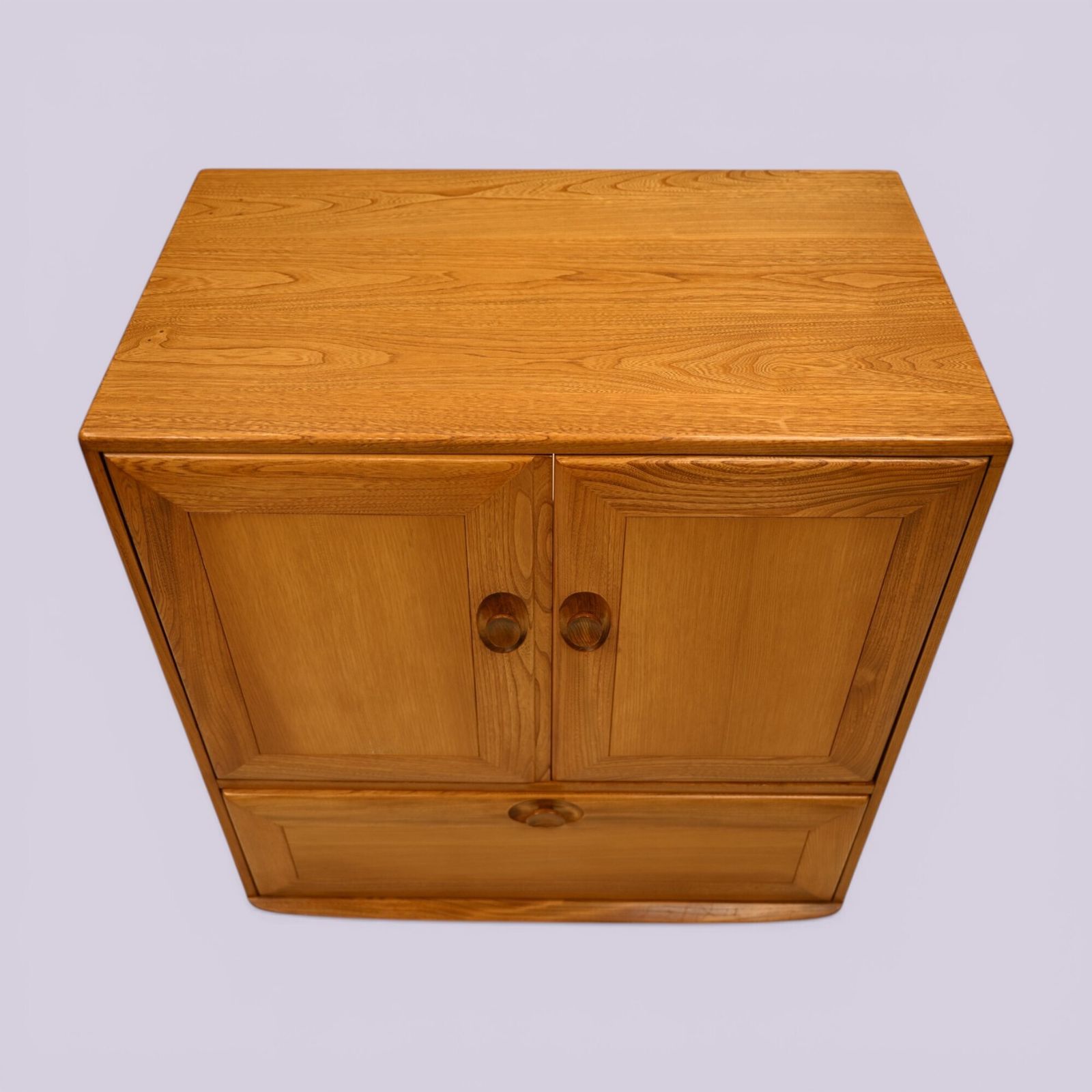 photo furniture Ercol Mural Tv Video Cabinet Windsor Range Light Finish Free Uk Delivery