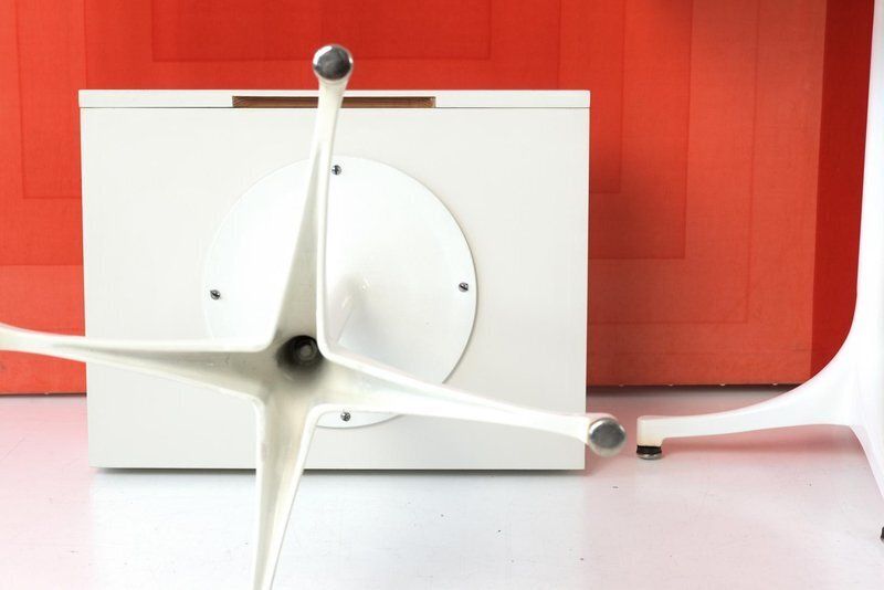 photo for sale Pedestal End Tables By George Nelson For Vitra / Miller, Germany, 1956, Set Of 2
