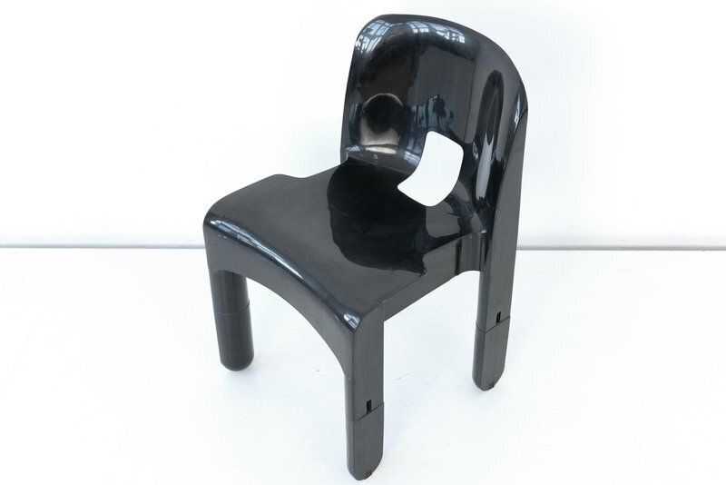 Stacking Chairs By Joe Colombo For Kartell, Italy, 1965, Set Of 2 photo vinterior